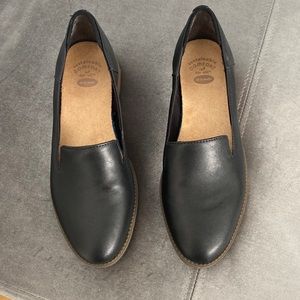 Dr Scholls black flats/ loafers